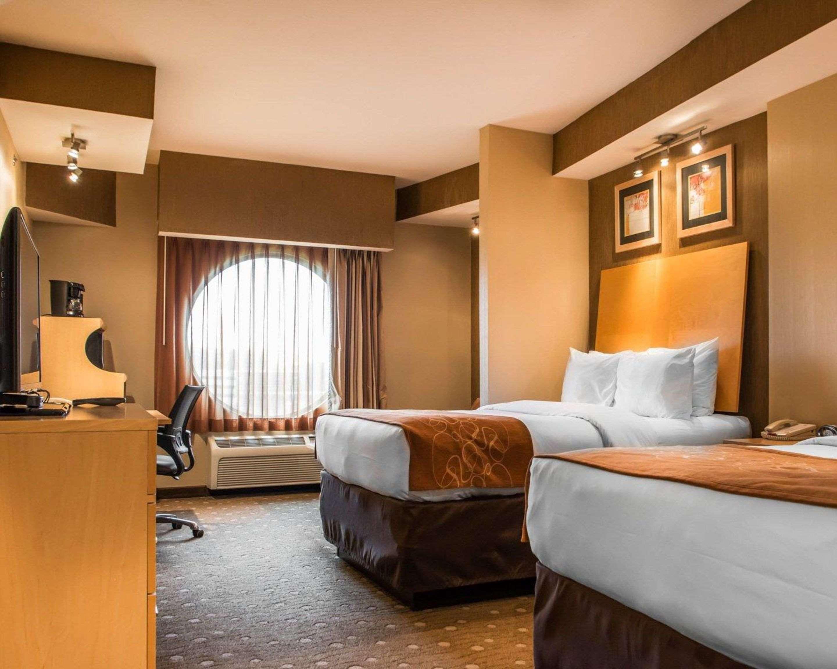 Comfort Suites Монровилл Экстерьер фото