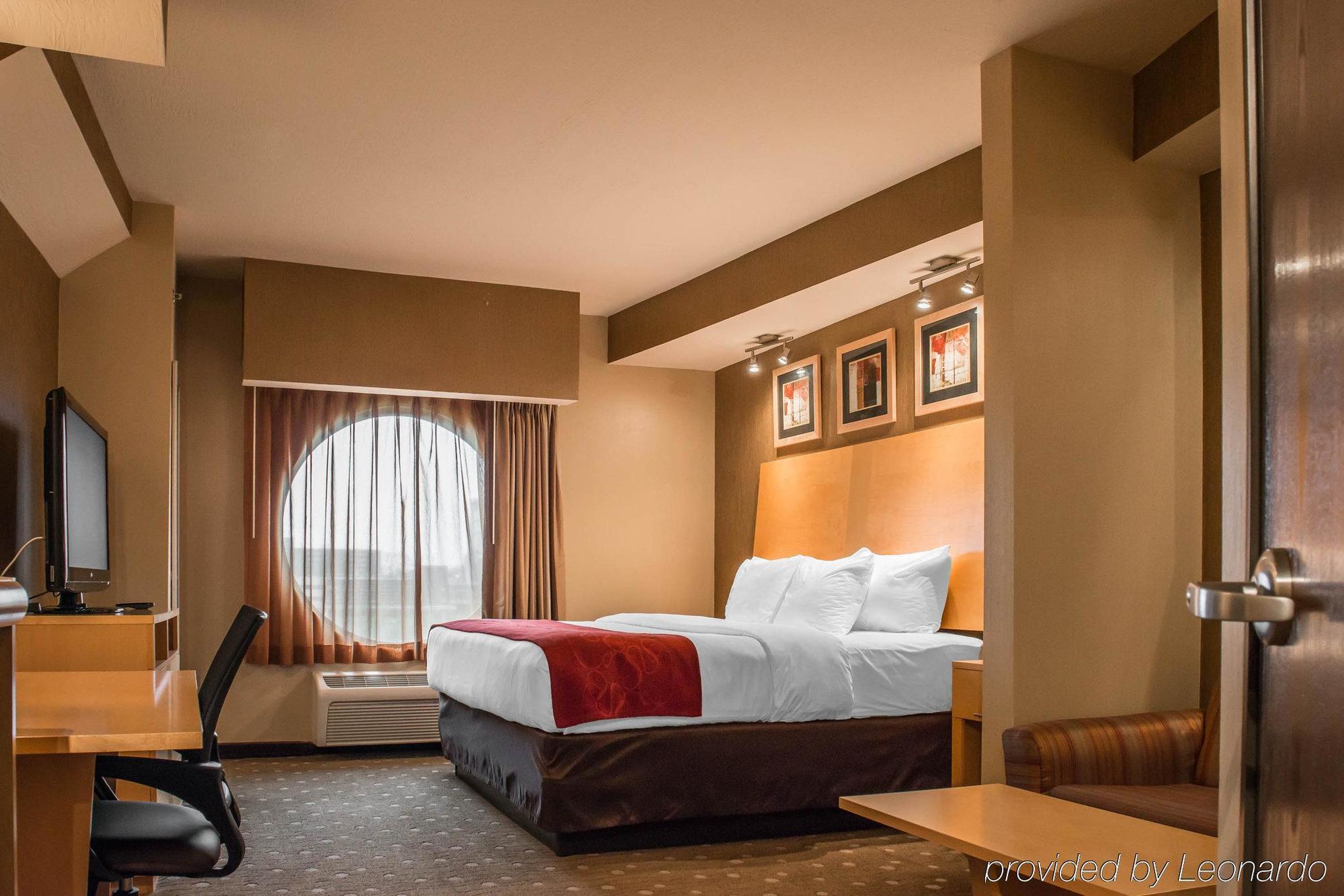 Comfort Suites Монровилл Экстерьер фото